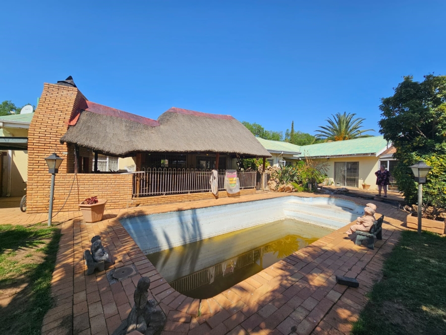 5 Bedroom Property for Sale in Dagbreek Free State